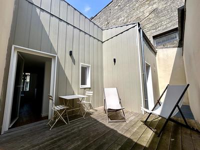 Maison - 143 m² - 6 pièces