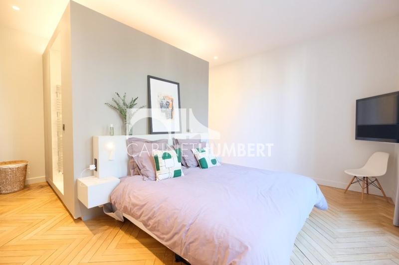 Appartement - 200 m² - 5 pièces
