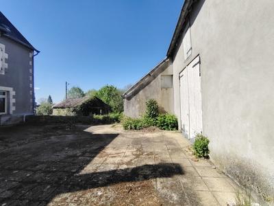 Maison ancienne - 219 m² - 8 pièces