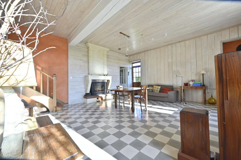 Maison - 145 m² - 7 pièces