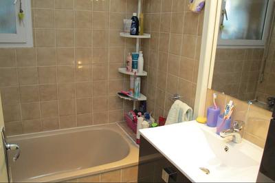 Appartement ancien - 48 m² - 2 pièces