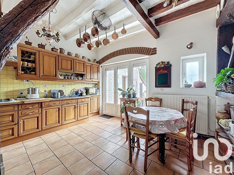 Maison - 122 m² - 8 pièces