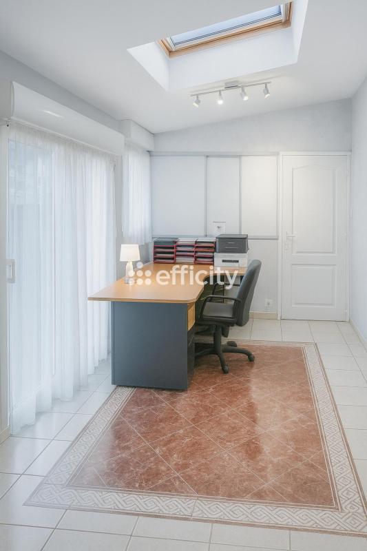 Maison traditionnelle - 81 m² - 4 pièces