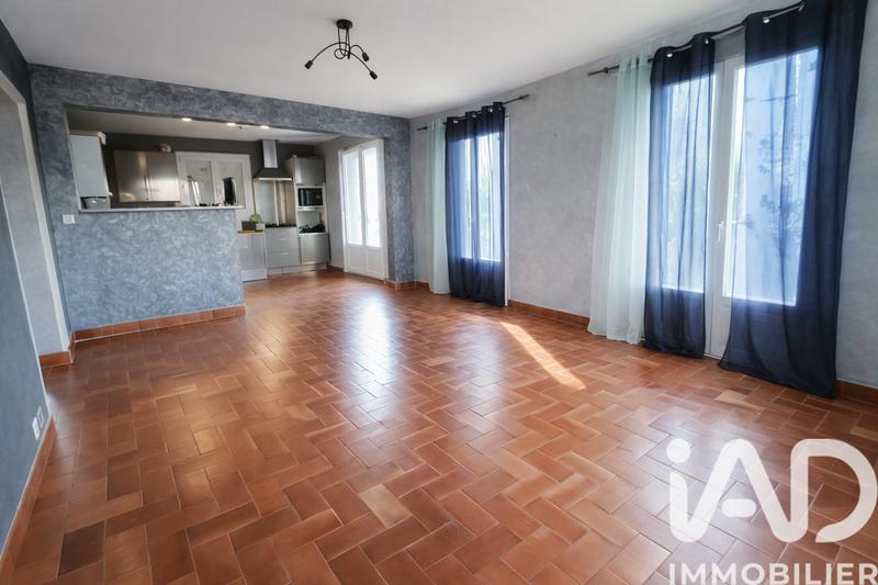 Maison - 122 m² - 5 pièces
