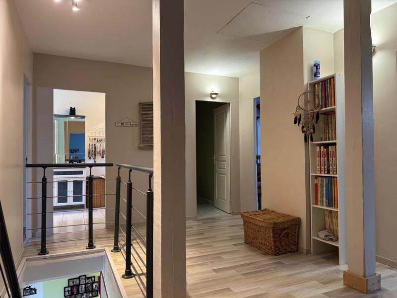 Maison - 179 m² - 5 pièces