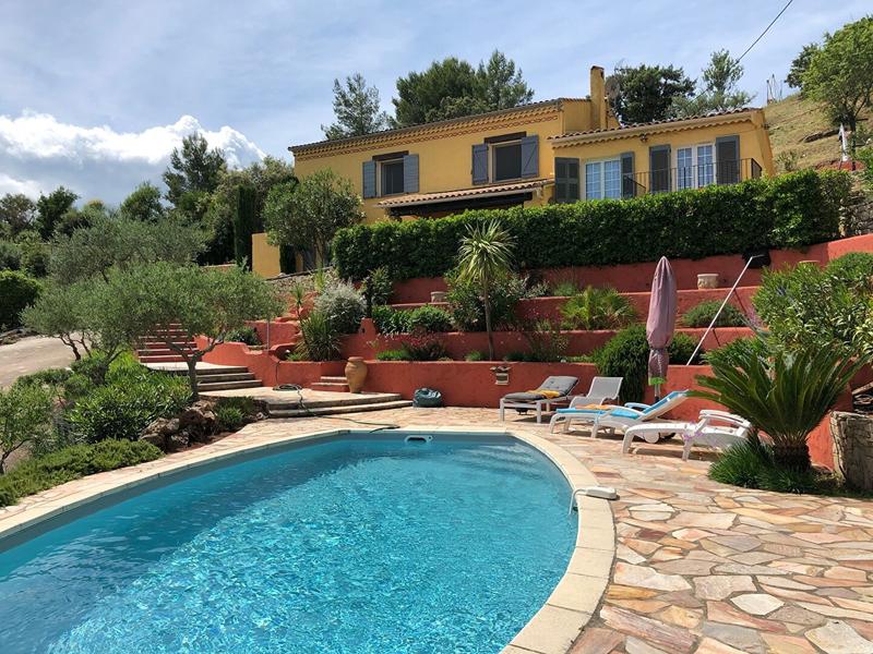 Villa - 130 m² - 6 pièces