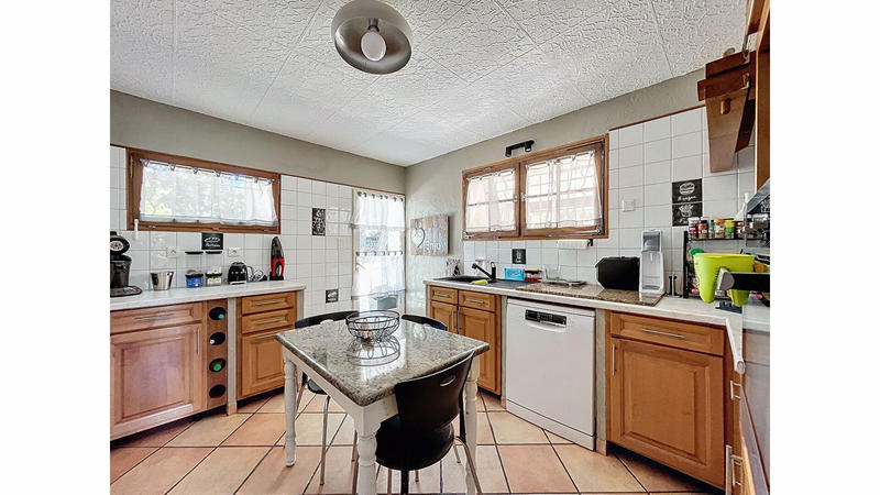 Maison - 163 m² - 6 pièces