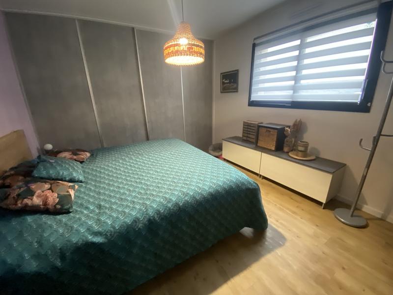 Maison - 98 m² - 5 pièces