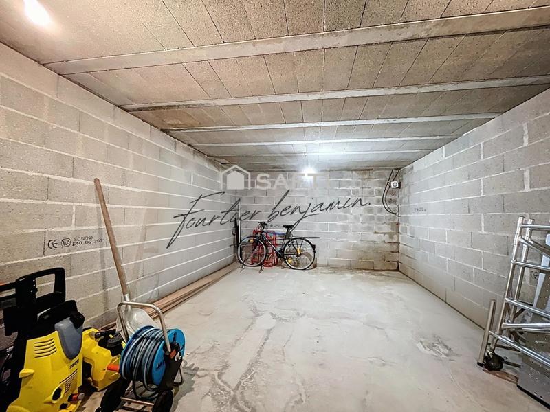 Maison - 186 m² - 8 pièces