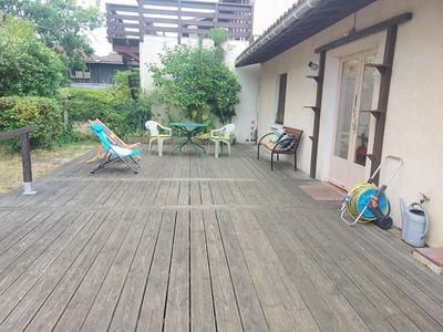 Immeuble - 135 m² - 6 pièces