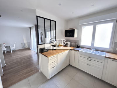 Maison - 150 m² - 6 pièces