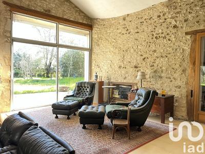 Maison - 222 m² - 8 pièces