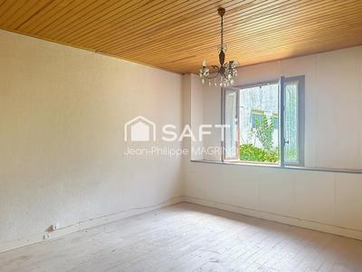 Maison - 101 m² - 5 pièces