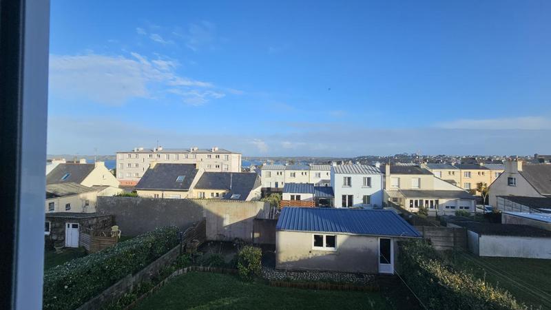 Maison - 105 m² - 6 pièces