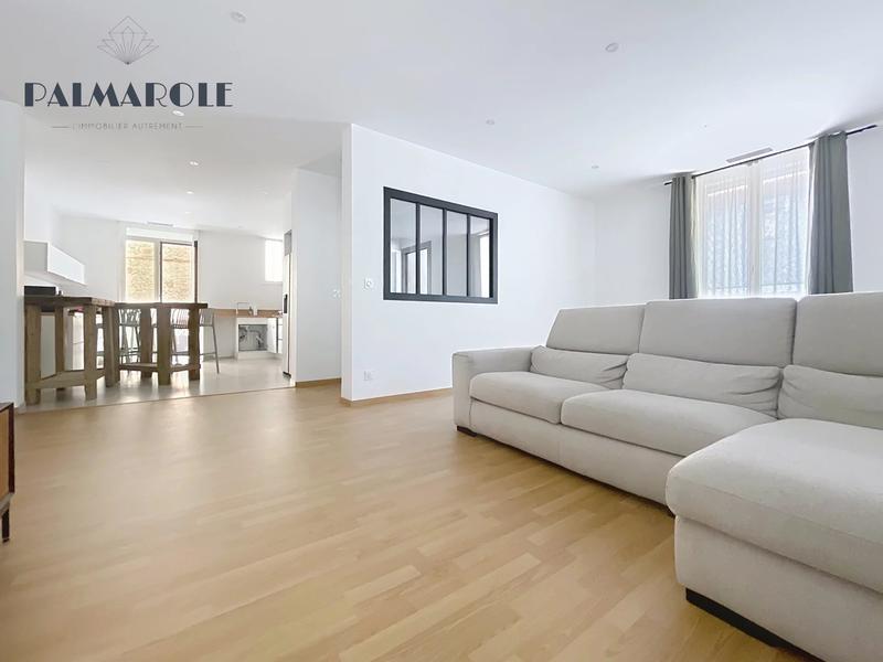 Appartement - 90 m² - 3 pièces