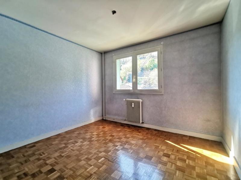 Appartement - 79 m² - 4 pièces