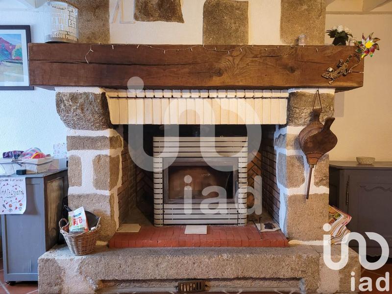 Maison - 212 m² - 8 pièces