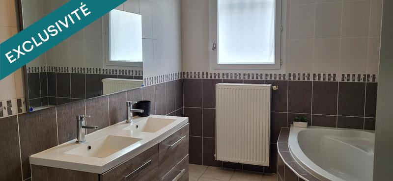 Maison - 140 m² - 5 pièces