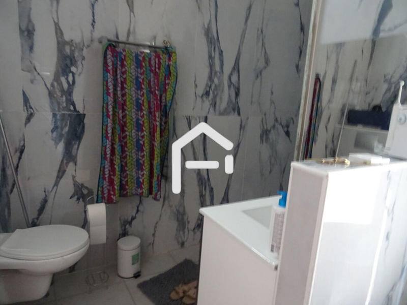 Loft - 117 m² - 4 pièces