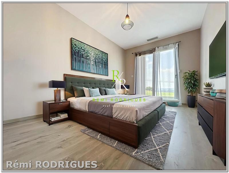 Maison - 196 m² - 7 pièces