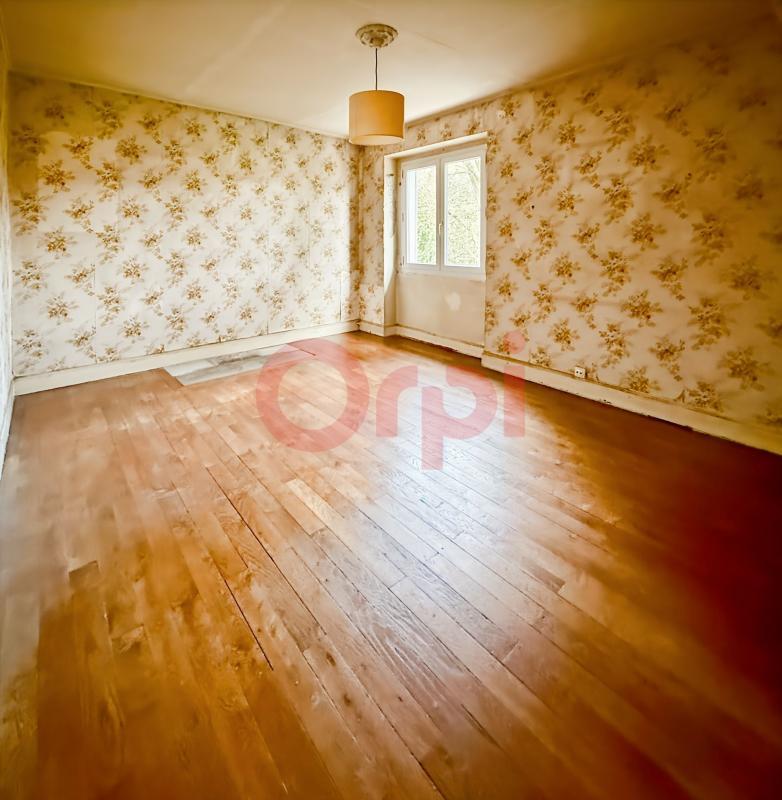 Appartement - 168 m² - 6 pièces