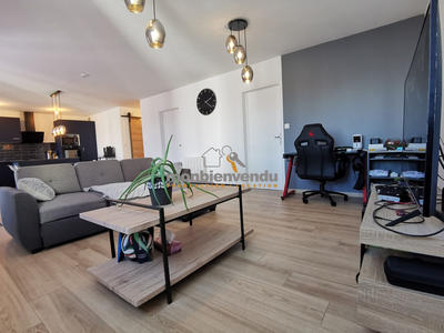 Appartement - 74 m² - 3 pièces