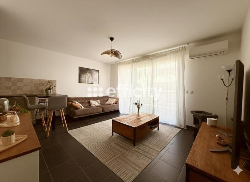 Appartement - 50 m² - 2 pièces