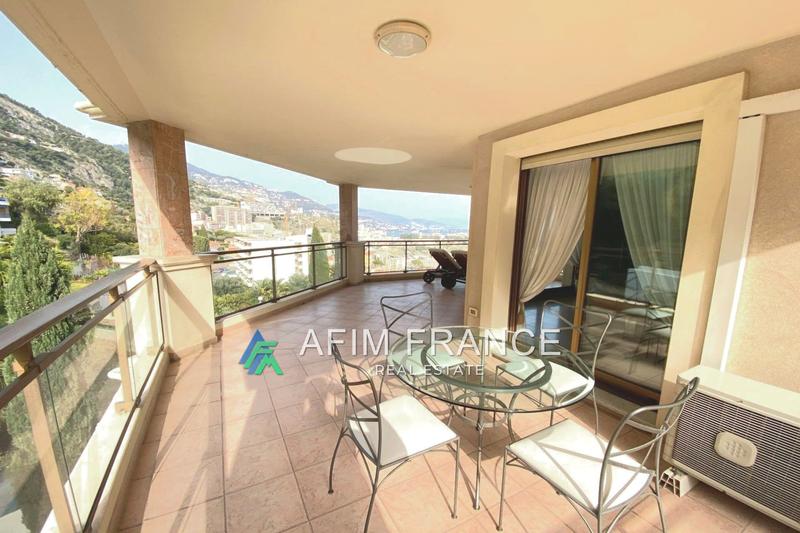 Appartement - 73 m² - 4 pièces