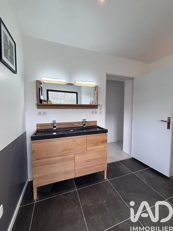 Maison - 125 m² - 5 pièces