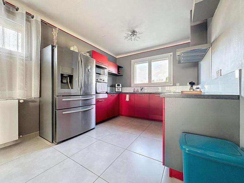 Maison - 205 m² - 6 pièces