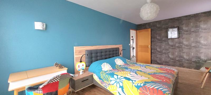 Appartement - 99 m² - 5 pièces