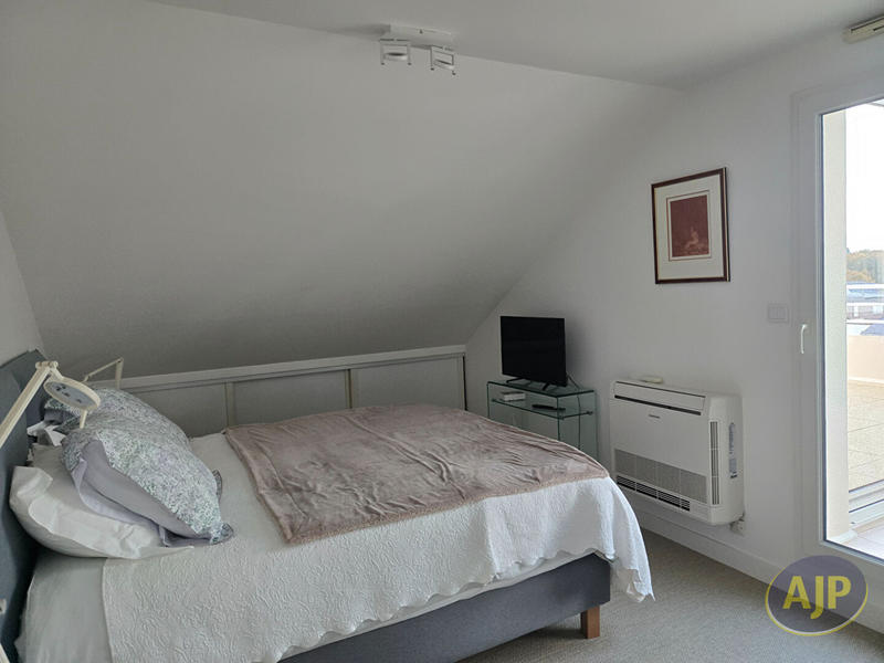 Appartement - 84 m² - 4 pièces