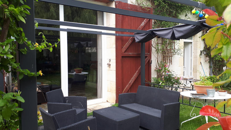 Maison - 247 m² - 8 pièces