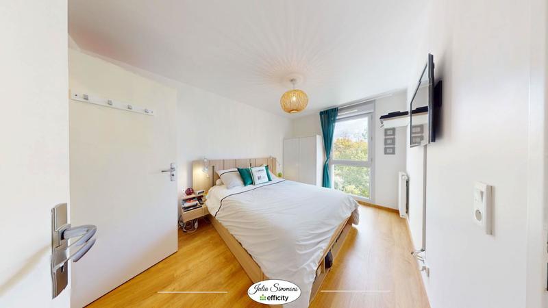 Appartement - 84 m² - 4 pièces