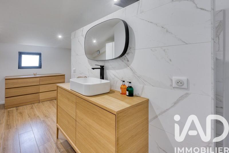 Duplex - 178 m² - 5 pièces