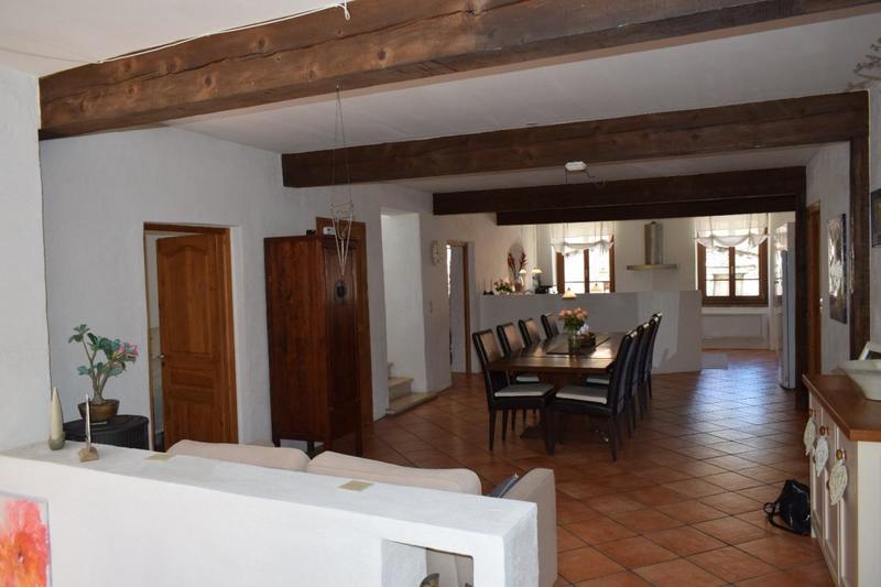 Maison de village - 250 m² - 10 pièces