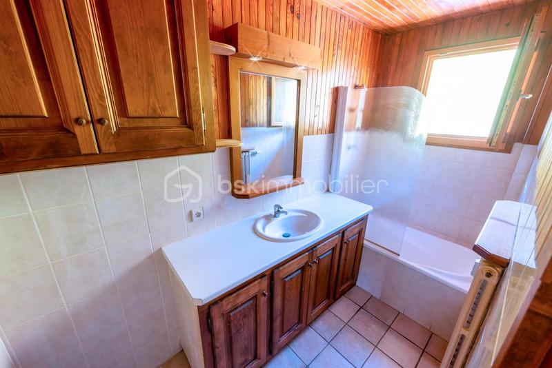 Appartement - 71 m² - 4 pièces