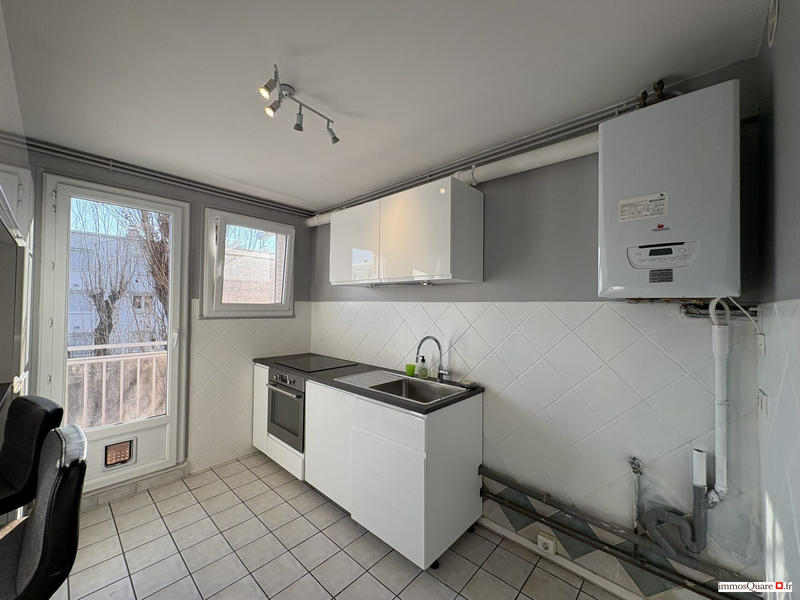 Appartement - 70 m² - 4 pièces