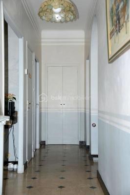 Maison - 206 m² - 6 pièces