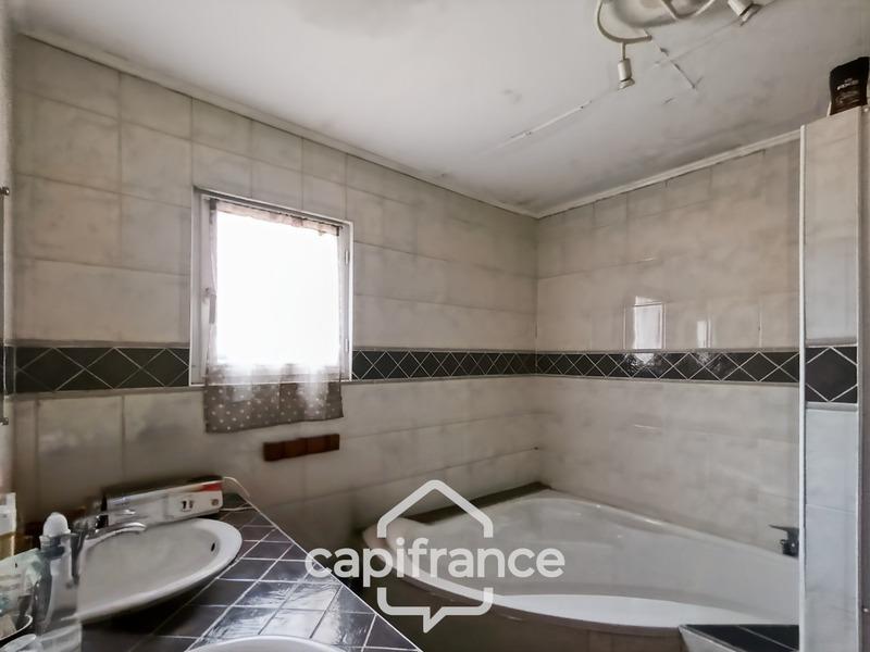 Maison - 148 m² - 7 pièces