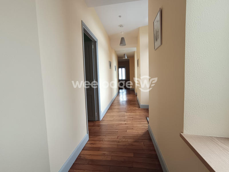 Maison - 392 m² - 15 pièces