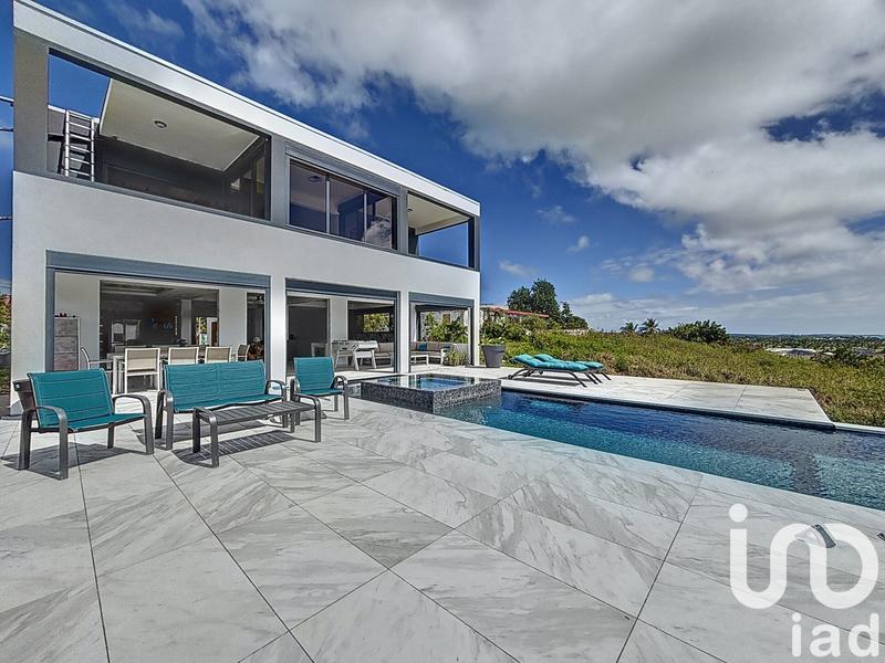 Maison de maîtres - 255 m² - 6 pièces