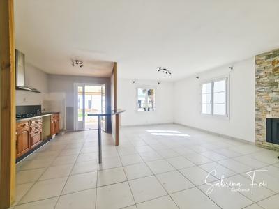Maison - 91 m² - 5 pièces