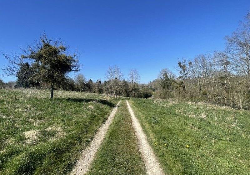 Maison - 143 m² - 9 pièces