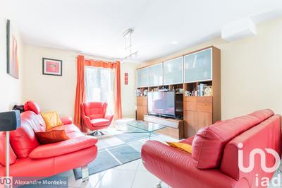 Maison - 180 m² - 8 pièces