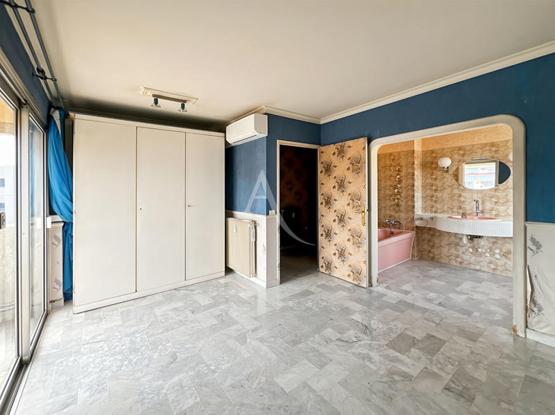 Appartement - 96 m² - 4 pièces