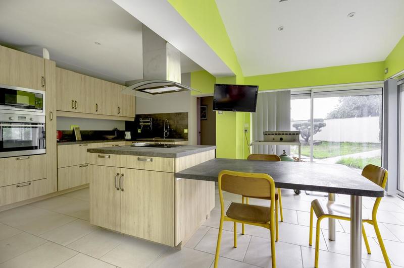 Maison - 188 m² - 6 pièces