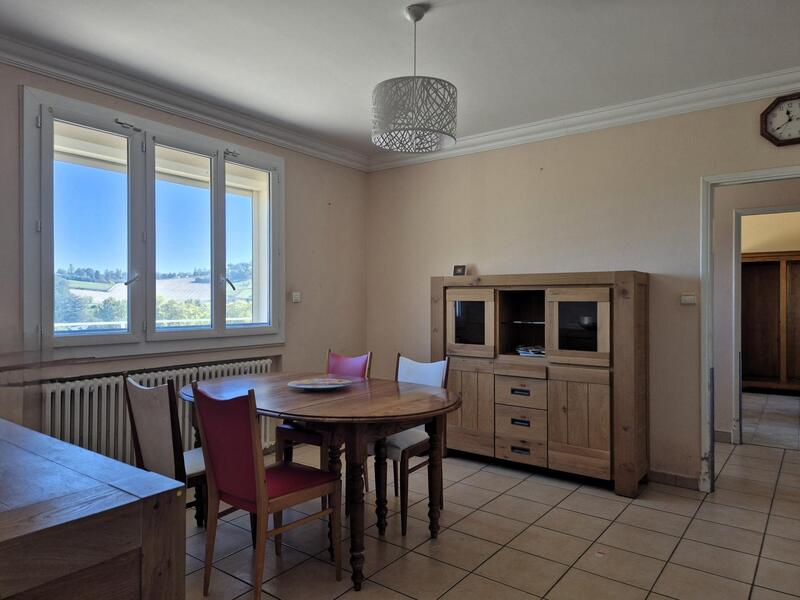 Maison - 170 m² - 7 pièces