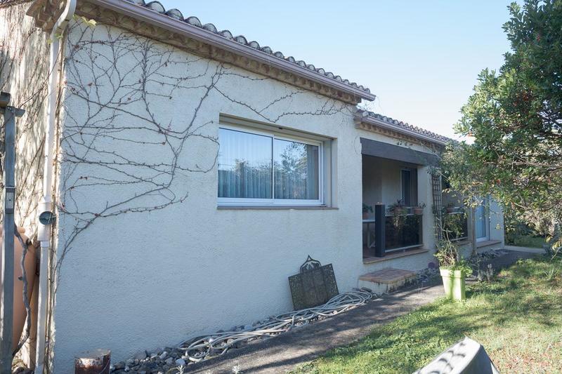 Maison - 200 m² - 9 pièces