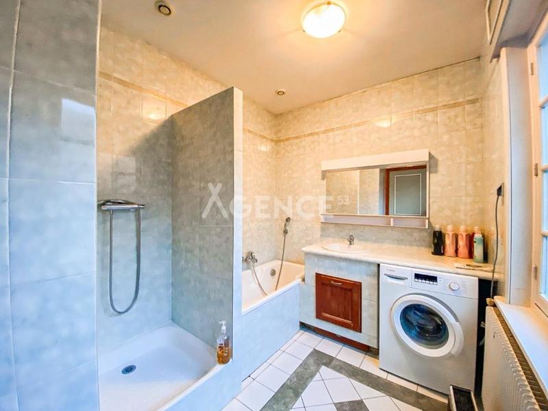 Maison de ville - 109 m² - 4 pièces